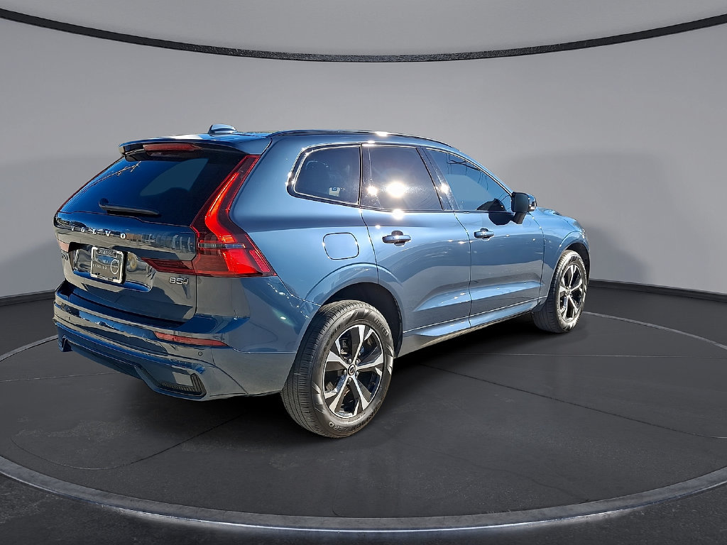 Certified 2026 Volvo XC60 B5 Core AWD/4WD image 31