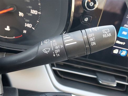 Used 2024 Chevrolet Trax LS w/ LS Convenience Package image 20