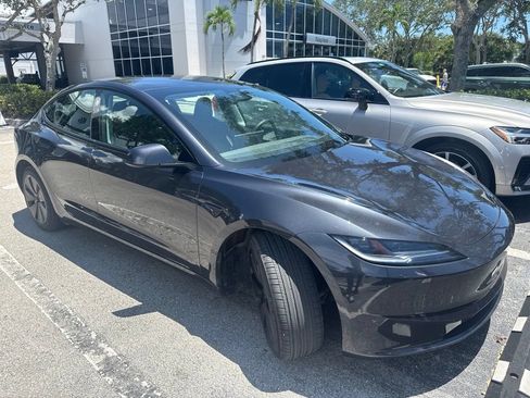 Used 2025 Tesla Model 3 Long Range RWD image 1