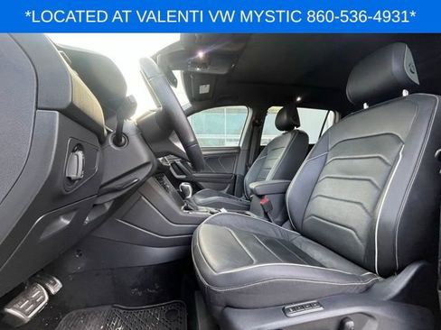 Certified 2023 Volkswagen Tiguan SEL R-Line image 30