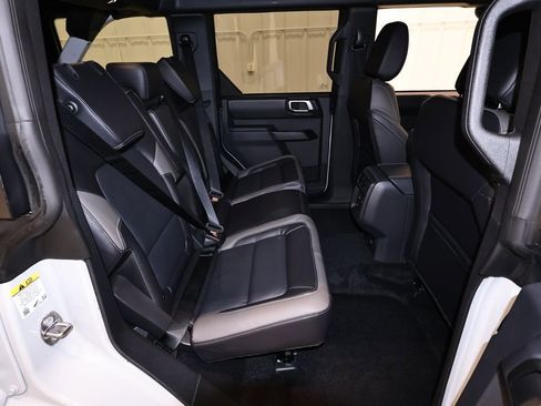 New 2026 Ford Bronco Outer Banks AWD/4WD image 14