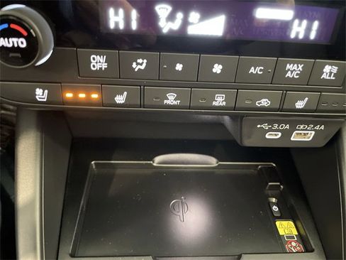 New 2026 Subaru Outback Touring image 25