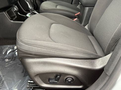 Used 2020 Jeep Renegade Altitude image 12