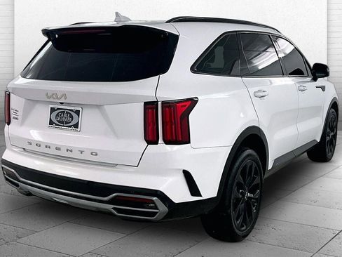 Used 2022 Kia Sorento SX image 5