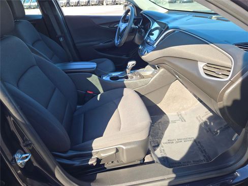 Used 2023 Chevrolet Malibu LT w/ Driver Confidence Package FWD image 7