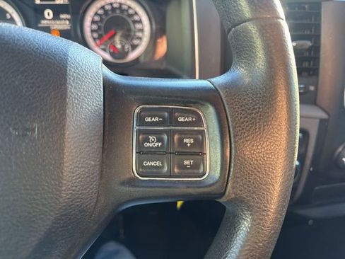 Used 2019 RAM 1500 Express w/ Express Value Package AWD/4WD image 21