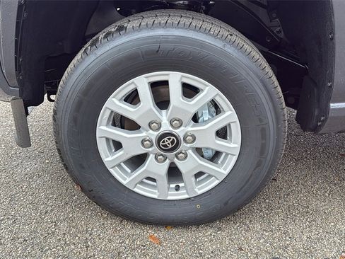 New 2025 Toyota Tacoma SR5 image 39