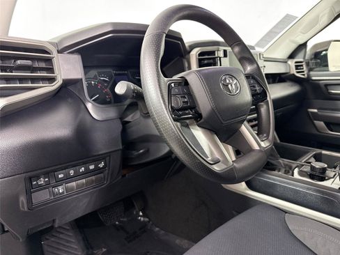 Used 2023 Toyota Tundra SR5 w/ SR5 Convenience Package RWD image 4