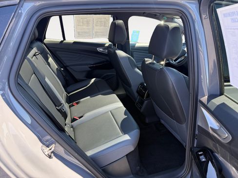 Certified 2023 Volkswagen ID.4 Pro S RWD image 18