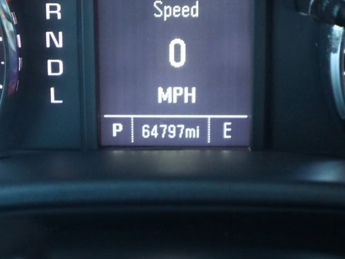 Used 2018 Chevrolet Silverado 1500 Custom w/ Custom Value Package image 19