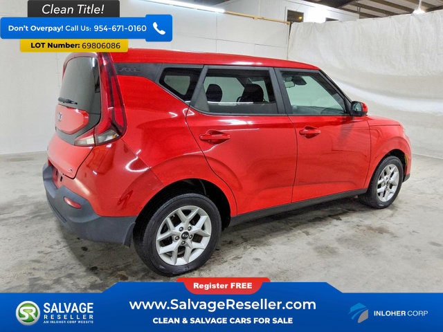 Used 2021 Kia Soul S FWD image 4
