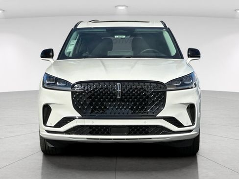 New 2026 Lincoln Aviator Reserve AWD/4WD image 8
