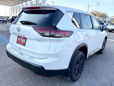 New 2026 Nissan Rogue SV image 7