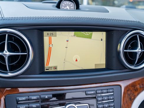 Used 2016 Mercedes-Benz SL 63 AMG image 22