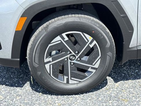 New 2026 Hyundai Tucson Blue SE w/ Tow & Go Package AWD/4WD image 17