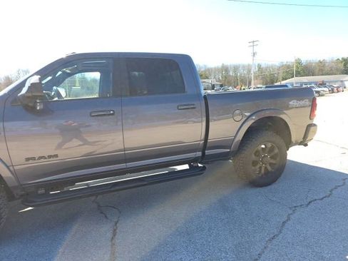 Used 2022 RAM 2500 Laramie w/ Night Edition image 3
