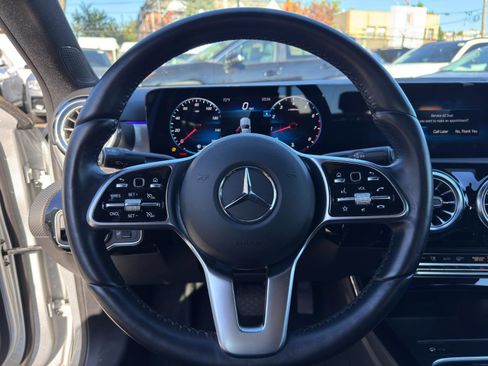 Used 2022 Mercedes-Benz A 220 A 220 image 16
