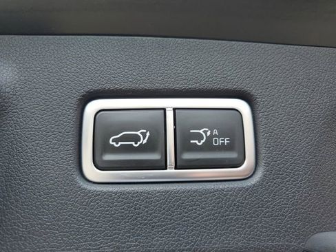 Certified 2024 Kia Sorento SX FWD image 10