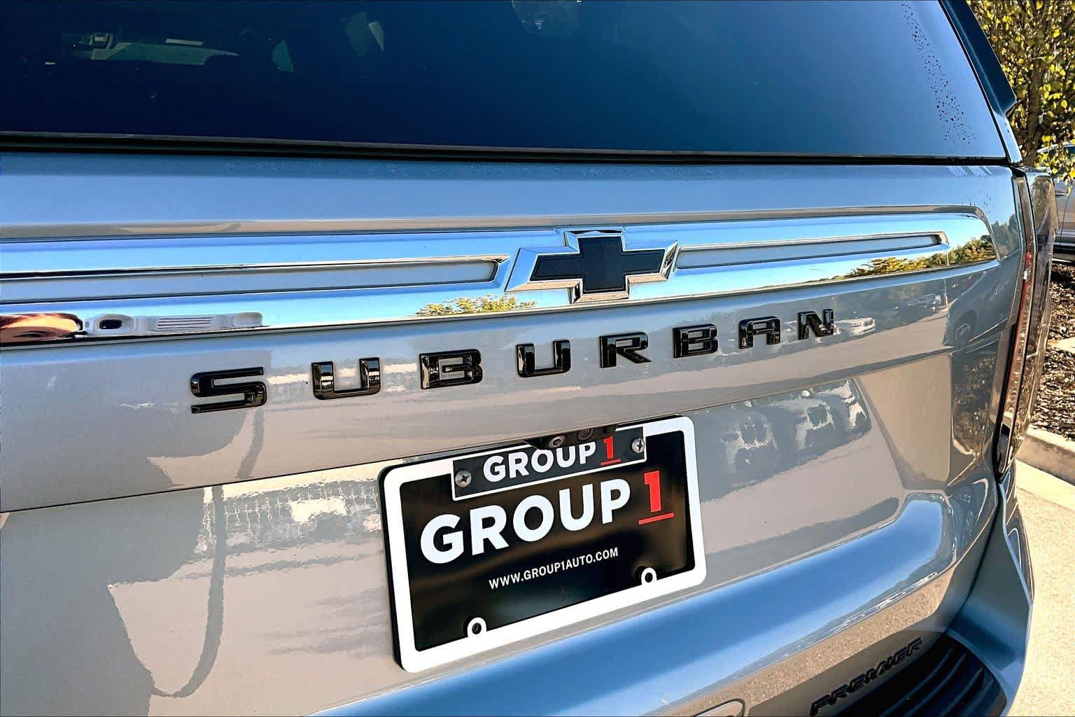 Used 2023 Chevrolet Suburban Premier RWD image 33