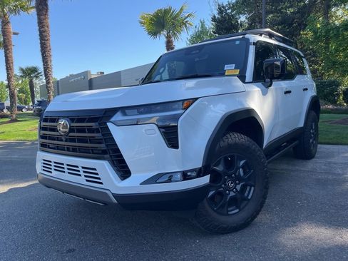 Used 2024 Lexus GX 550 AWD/4WD image 1