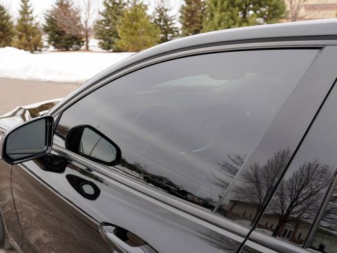 Used 2021 Volvo S60 T5 Momentum image 32