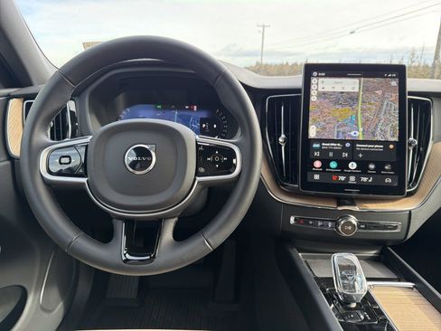New 2026 Volvo XC60 B5 Plus w/ Protection Package Premier AWD/4WD image 21