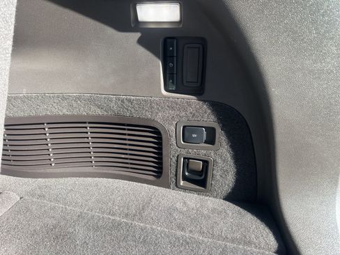 Used 2020 Lincoln Aviator Reserve w/ Equipment Group 201A image 21