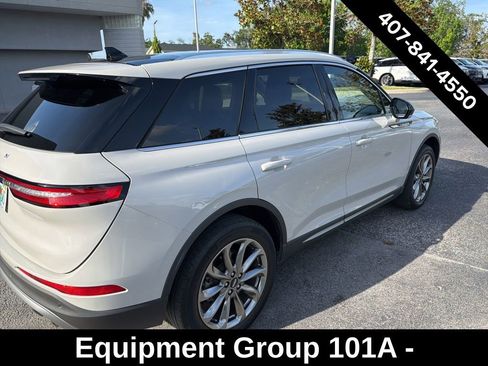 Used 2021 Lincoln Corsair FWD w/ Premium Package image 2