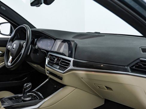 Used 2020 BMW 330i Sedan w/ Convenience Package image 10