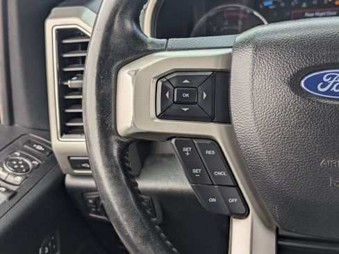 Used 2019 Ford F250 Lariat w/ Lariat Ultimate Package AWD/4WD image 20