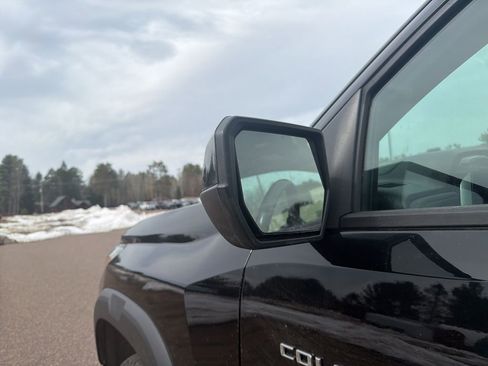 Used 2023 Chevrolet Colorado Z71 w/ Z71 Convenience Package 2 image 13