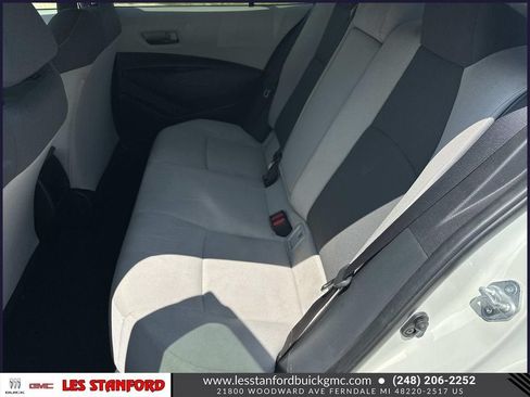 Used 2022 Toyota Corolla LE FWD image 12