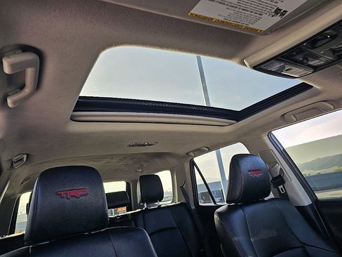 Used 2023 Toyota 4Runner TRD Off-Road Premium image 15