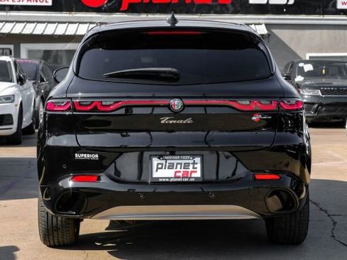 Used 2024 Alfa Romeo Tonale Ti w/ Premium Interior Package image 14