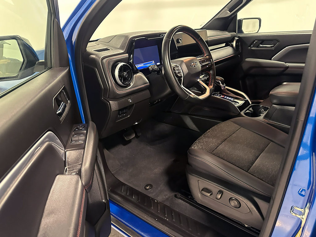 Used 2024 Chevrolet Colorado Z71 w/ Z71 Convenience Package 2 AWD/4WD image 20