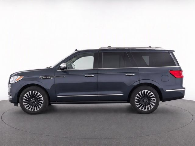 Used 2021 Lincoln Navigator L Black Label w/ Cargo Convenience Package AWD/4WD image 7