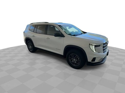 Certified 2025 GMC Acadia Elevation FWD image 2