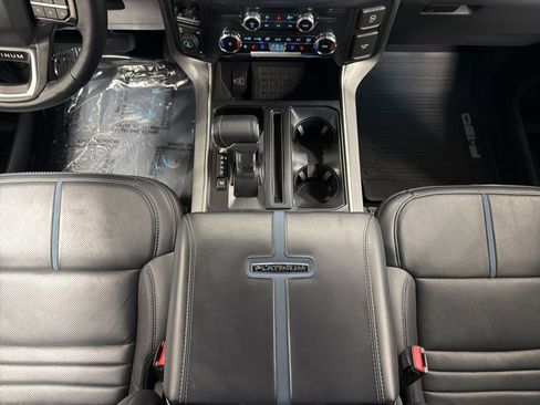 Certified 2025 Ford F150 Platinum AWD/4WD image 18