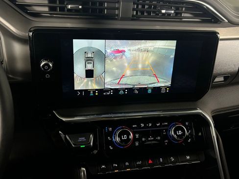 Used 2023 GMC Sierra 1500 Denali image 17