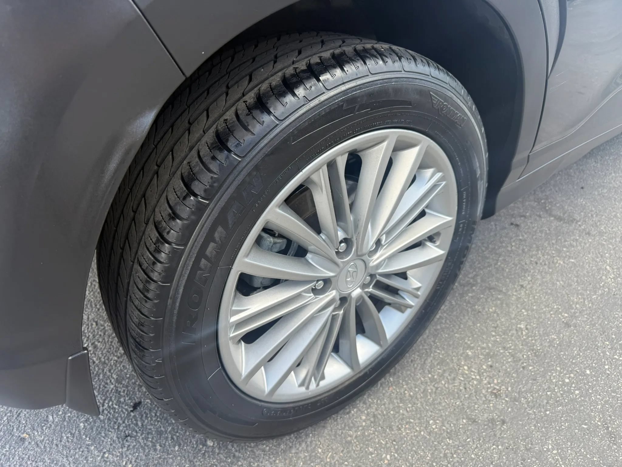 Used 2019 Hyundai Kona SEL FWD image 28