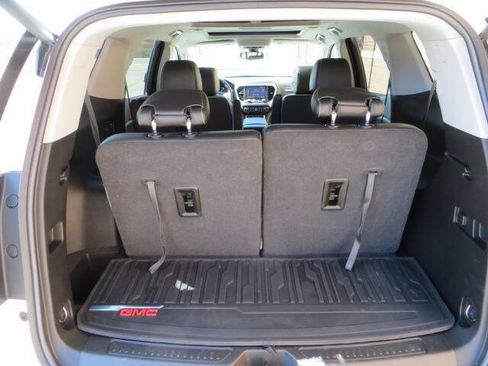 Used 2022 GMC Acadia SLT w/ Preferred Package image 22