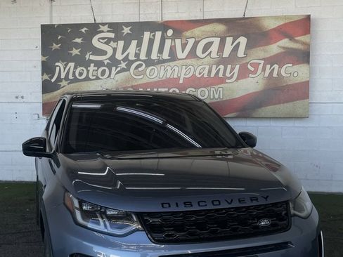 Used 2021 Land Rover Discovery Sport SE image 2