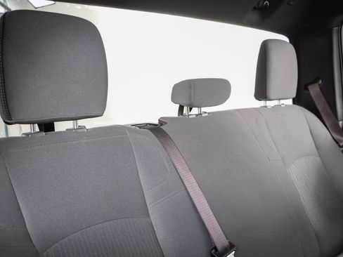 Used 2022 RAM 2500 Big Horn w/ Cold Weather Group image 28