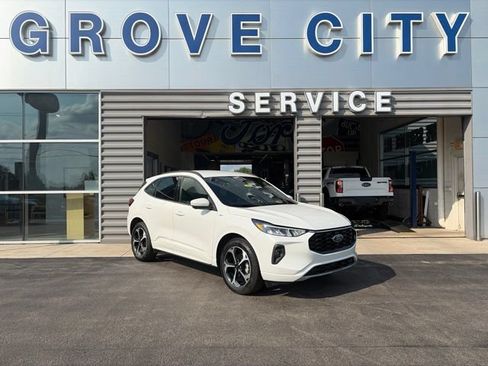 Used 2023 Ford Escape ST-Line Select w/ Tech Pack #2 AWD/4WD image 1