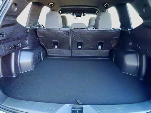 New 2026 Subaru Forester Base image 12