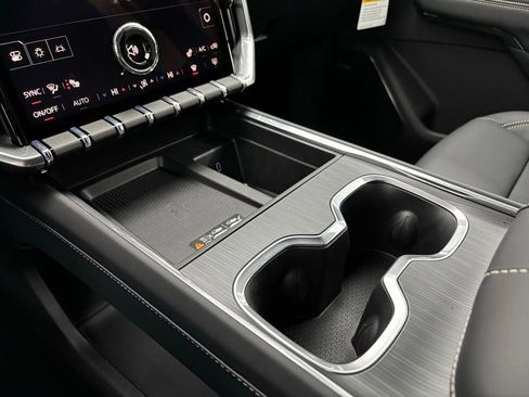 New 2026 GMC Acadia Elevation w/ Elevation Premium Package image 30