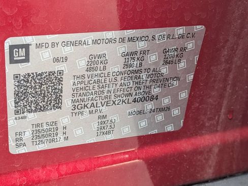Used 2019 GMC Terrain SLT w/ Preferred Package AWD/4WD image 29