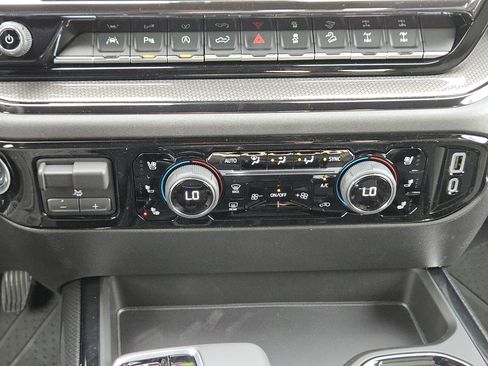 New 2026 Chevrolet Silverado 1500 ZR2 w/ Dark Appearance Package image 15