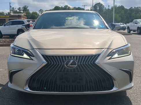Used 2019 Lexus ES 350 w/ Accessory Package 2 FWD image 8