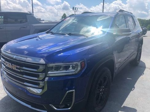 Used 2023 GMC Acadia AT4 AWD/4WD image 2